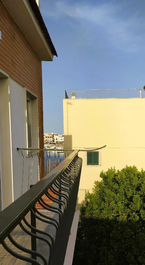 Апартаменты Via Genova 31 Бари Экстерьер фото